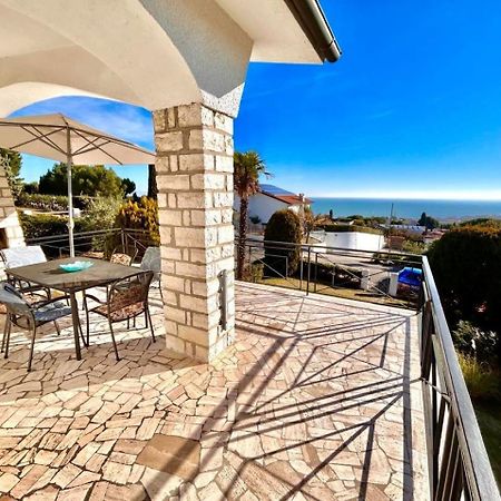 Villa Edith - Stupenda Villa Con Terrazzo Vista Mare E Spiaggia Inclusa Numana Ngoại thất bức ảnh